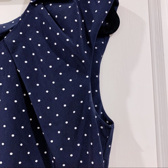 ✨ Navy and White Sleeveless Polka Dot Top - XS - Picture 6 of 10